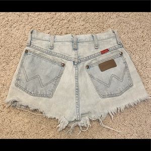 Vintage wrangler cut off shorts